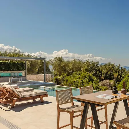 Villa Azamara By Vintage Travel