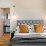 Azamara By Vintage Travel フィスカルドン